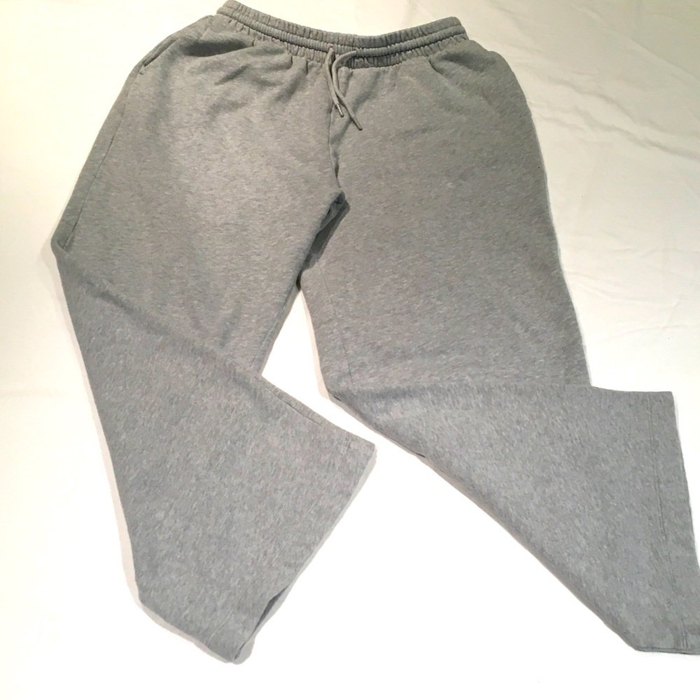 Old Navy Women’s Gray Sweats